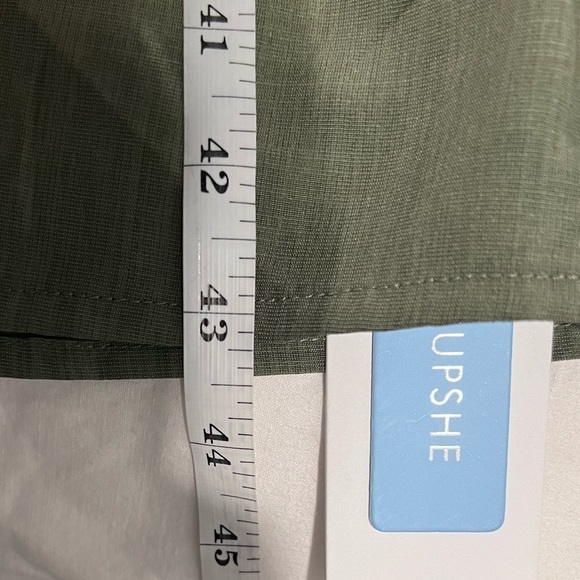 💚NWT,Cupshe,Olive Green Lightweight Dress, Asymmetrical Wooden Buttons,Size L - Picture 8 of 11